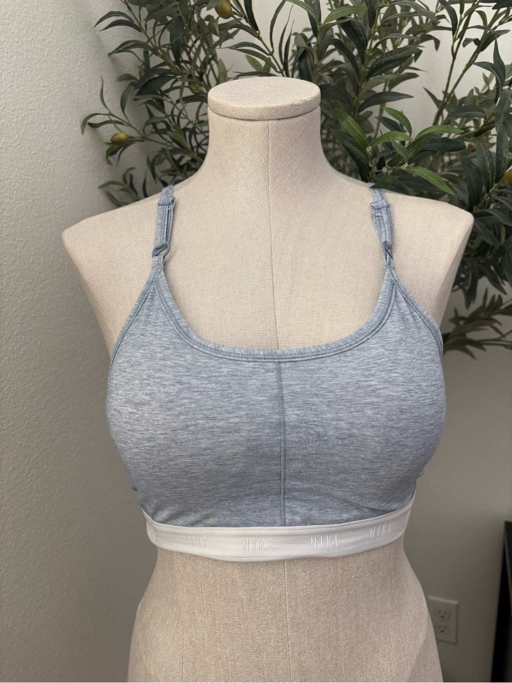 Nike Sports Bra Sz L